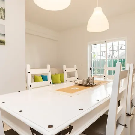 10t2 By Algarvemanta Apartment